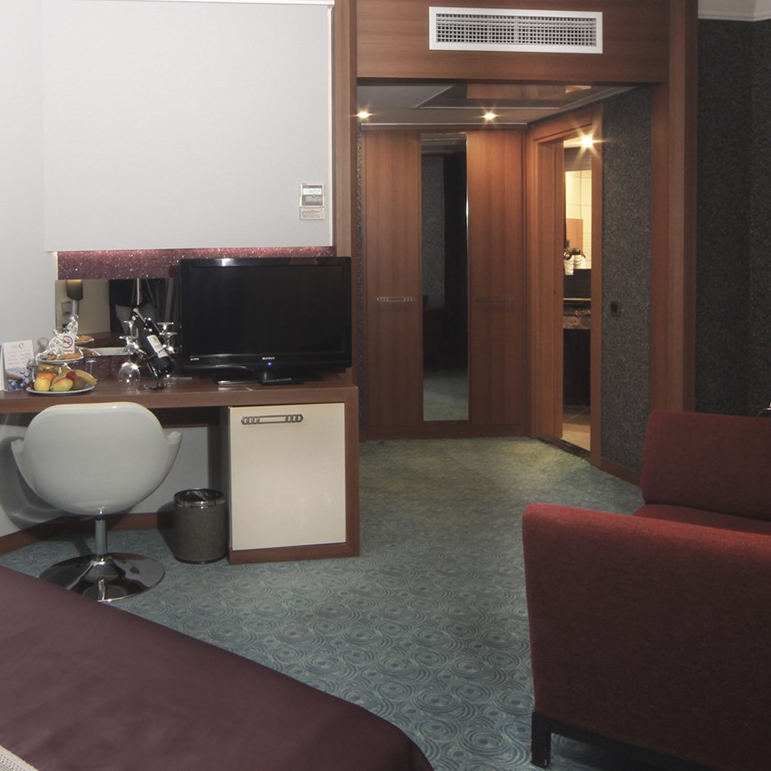 King Suite Room